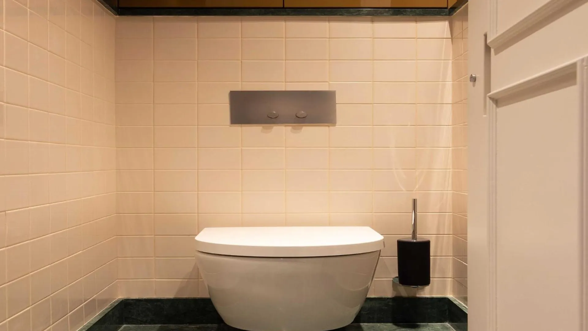 Palais Bourbon Hotel - Room 24 - 2P - Invalides Paris