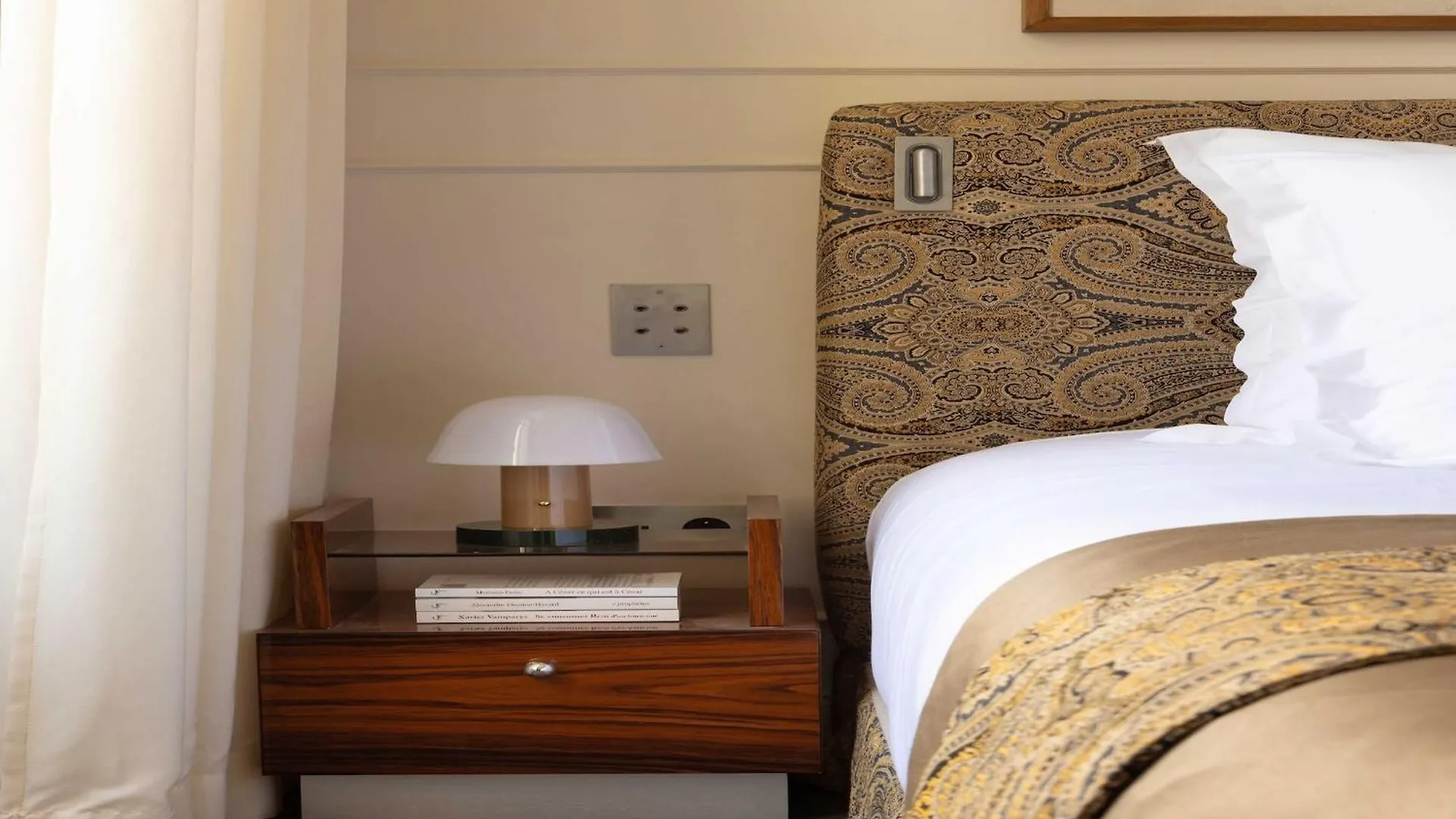 Apartment Palais Bourbon Hotel - Room 24 - 2P - Invalides Paris