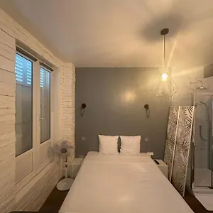  Apartamento Super Location Meets Charming Studio -ecole Militaries Champ De Mars - 7th Arrondisment